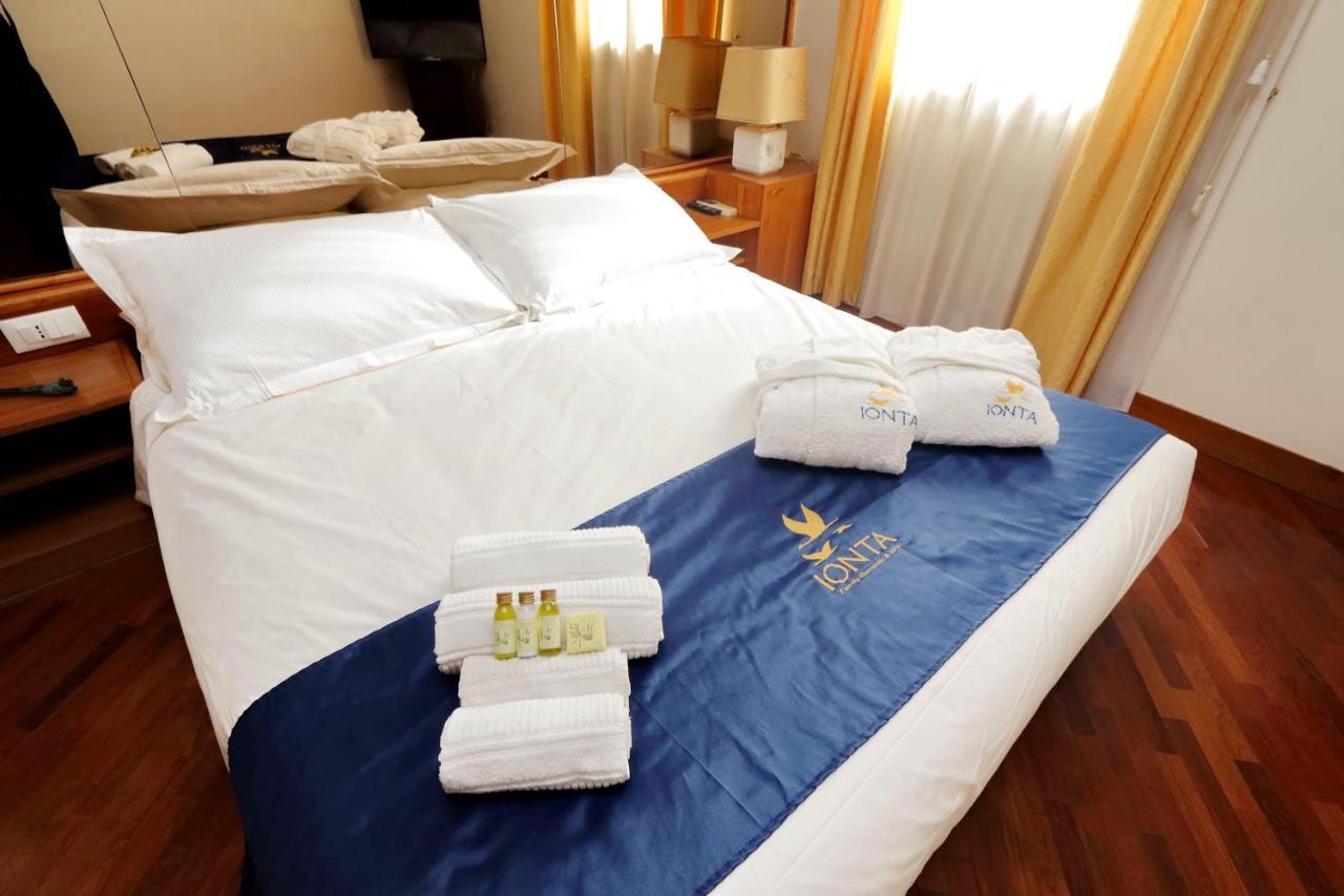 Frattina Family Romantic Superior Suite Экстерьер фото